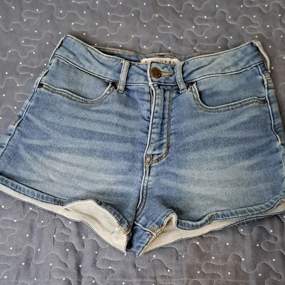 Bullhead Super High Rise Denim Blue Women's Shorts size 26